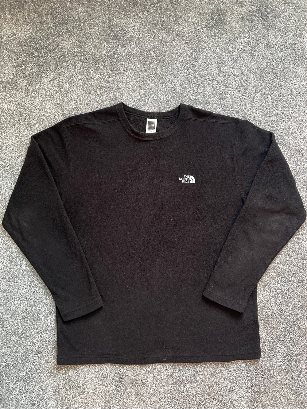 The North Face Men’s Large Black Fleece Pullover Crewneck Sweatshirt